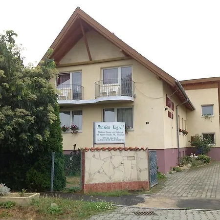 Ingrid Panzio 3* Bük