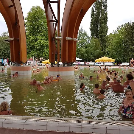 Ingrid Panzio Otel Bük