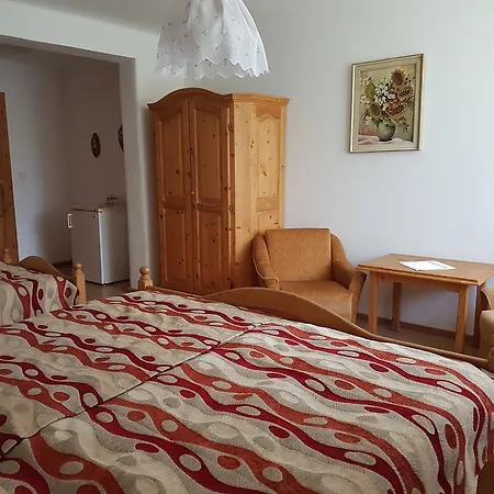 Ingrid Panzio Otel